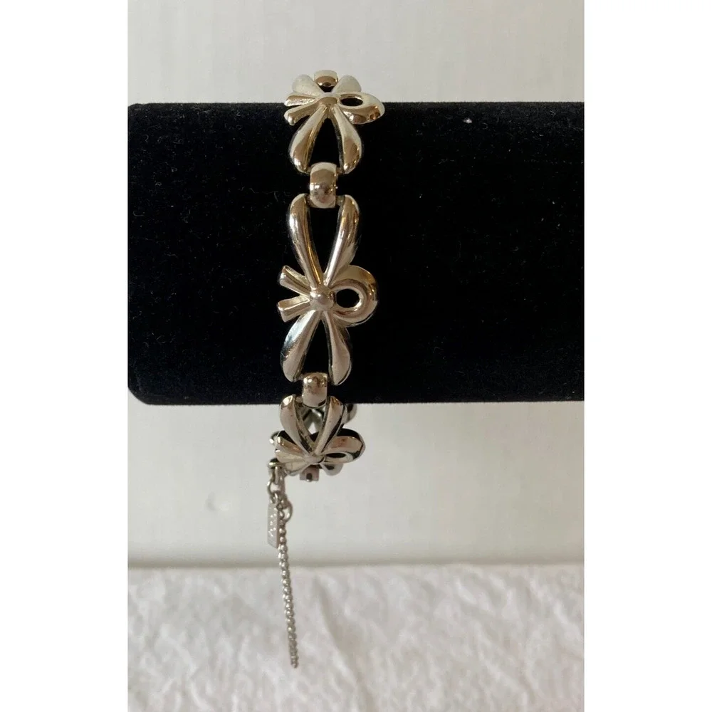 Monet Silver Tone Bow Tie Chain Link Bracelet Bows Ribbons 7” Vintage